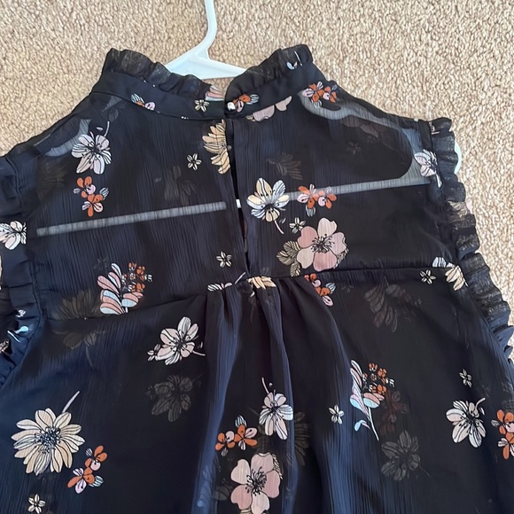 Whowhatwear - Picture 3 of 5